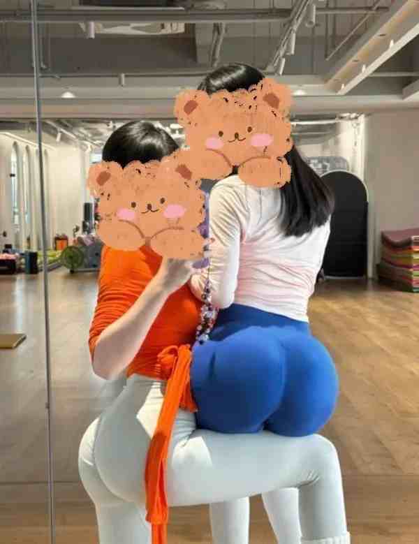 大宝~黄金比例打造蜂腰翘臀45°