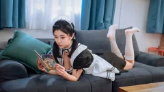 定制女友/CustomizedGirlfriend成为了机械美女的主人